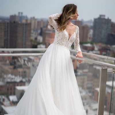 Find your perfect wedding dress no matter your shape or size