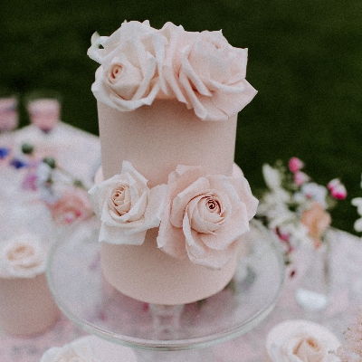Wedding supplier Grace Emily Cakes has relocated