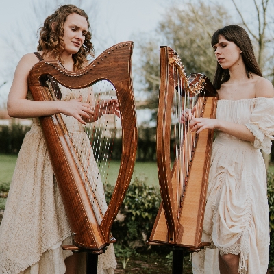 Discover the perfect wedding entertainment