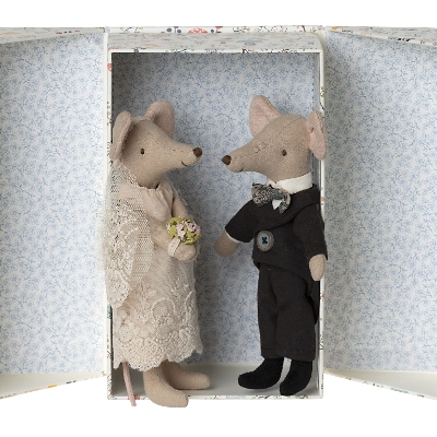 Wedding News: Maileg Wedding Mice back at Bluebell's Burrow