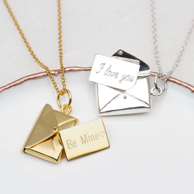 Fashion News: Get your favourite text messages engraved on jewellery for Valentine’s Day