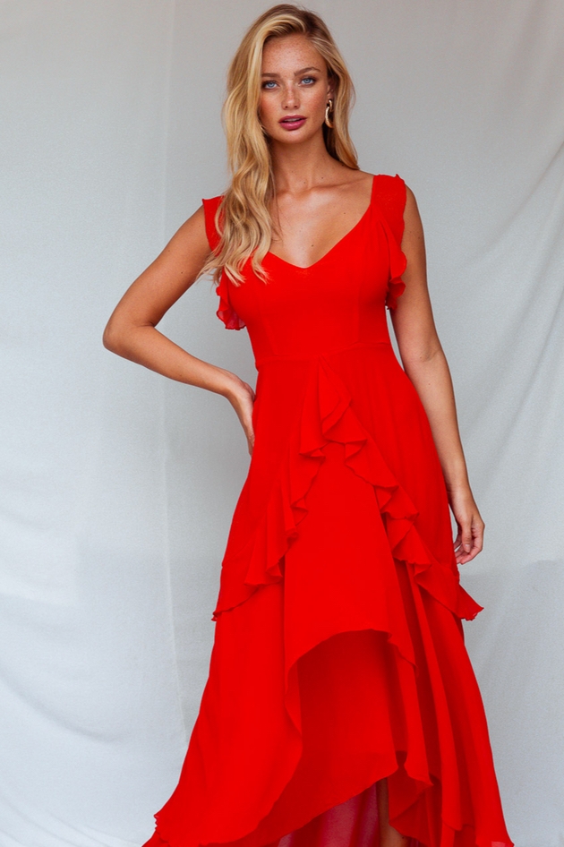 Recently launched women's online retailer Style Cheat unveil occasion dresses for guests at weddings this summer: Image 1