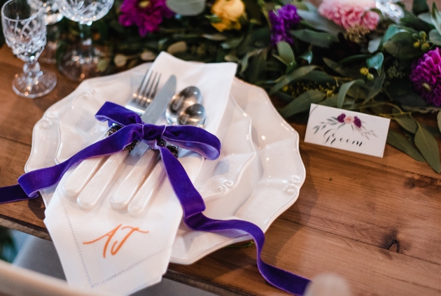 Focus on the finer details at your East Midlands wedding: Image 1