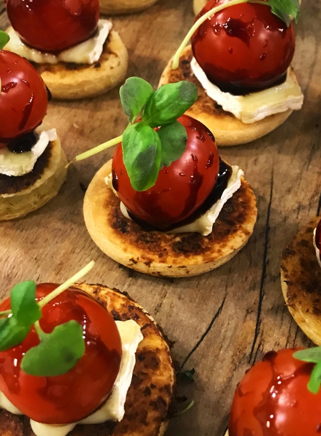Tomato and brie canapés