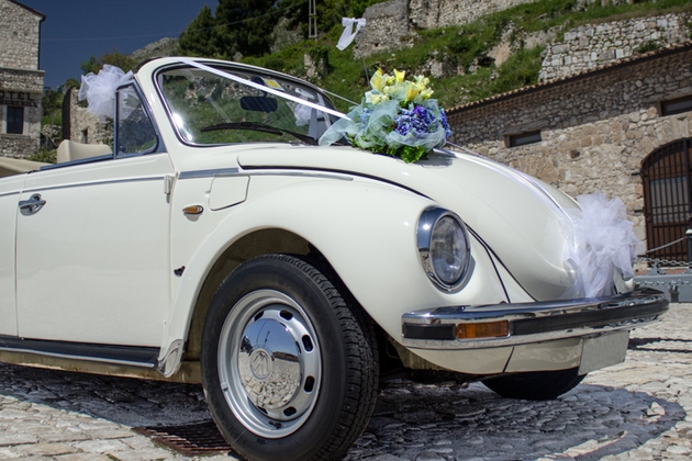 Make you wedding stand out with these top transport ideas!: Image 1