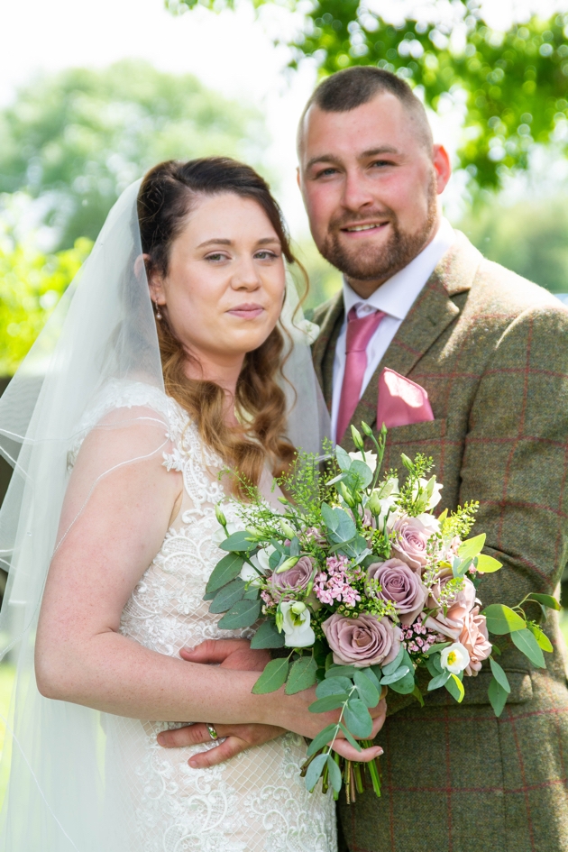 Amazing offer available with this East Midlands wedding photographer: Image 1