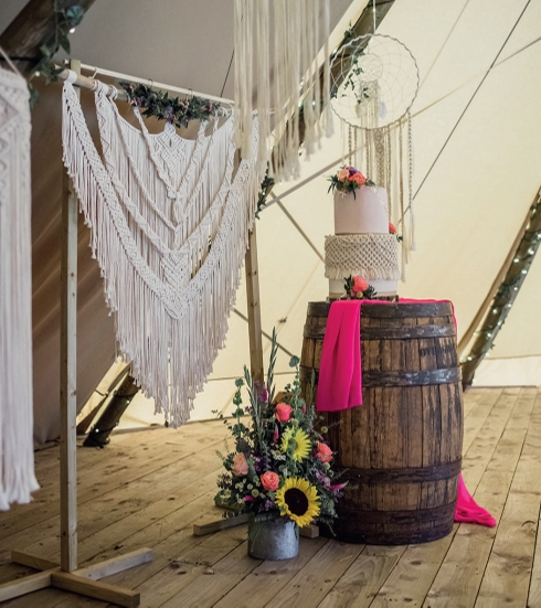 Go For Macrame Wall's wedding venue styling