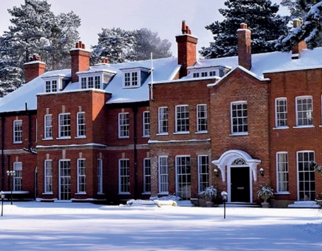 Woodhall Spa Manor is the perfect winter wedding venue